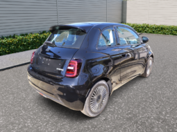 
										FIAT NUOVA 500 1.0cc 65cv Hybrid ICON full									