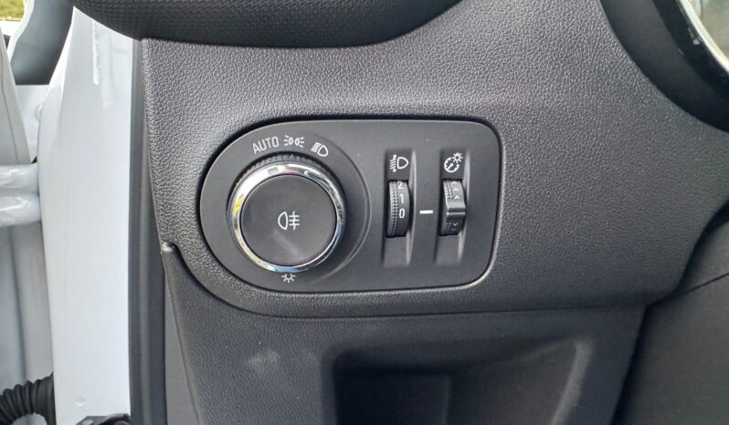 
								OPEL CROSSLAND 1.5cc Diesel 110cv ELEGANCE full									