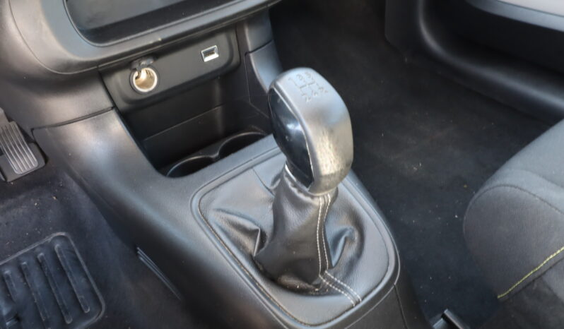 
								CITROEN C3 1.2cc PureTech 83cv S&S Plus full									