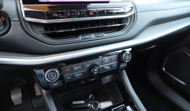 
								JEEP Compass 1.6cc Diesel 130cv Mt Fwd Limited full									