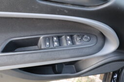 
										JEEP AVENGER 1.2cc 100cc Longitude full									