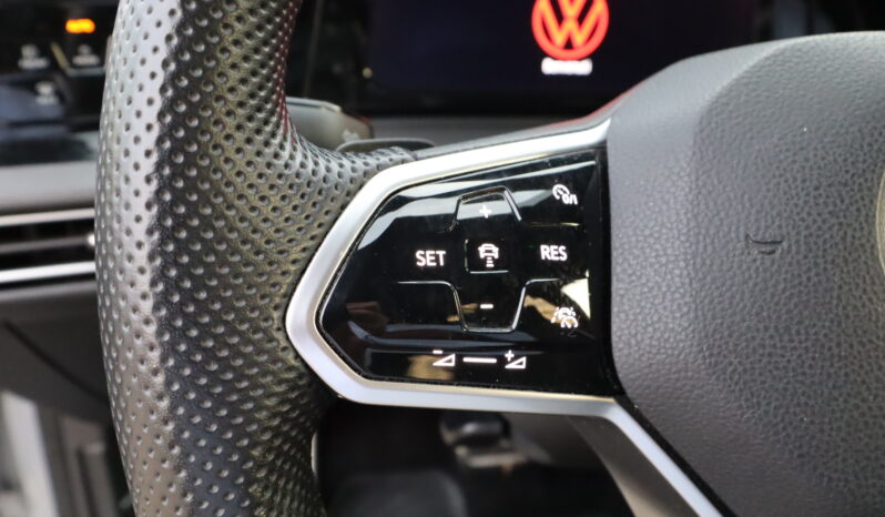 
								VolksWagen GOLF VIII 2.0cc TSI 245cv DSG Aut. GTI full									