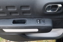
										CITROEN C3 1.2cc PureTech 83cv S&S Plus full									