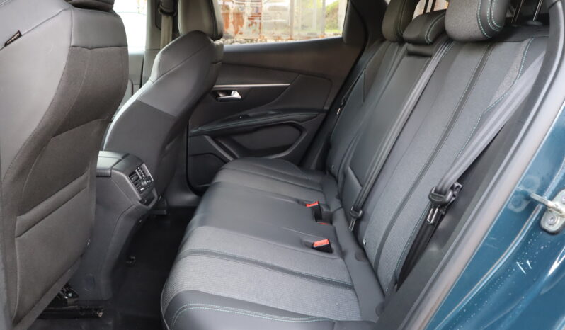 
								PEUGEOT 3008 1.5cc BlueHdi 130cv EAT8 ALLURE PACK full									