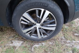 
										PEUGEOT 3008 1.5cc BlueHdi 130cv EAT8 ALLURE PACK full									