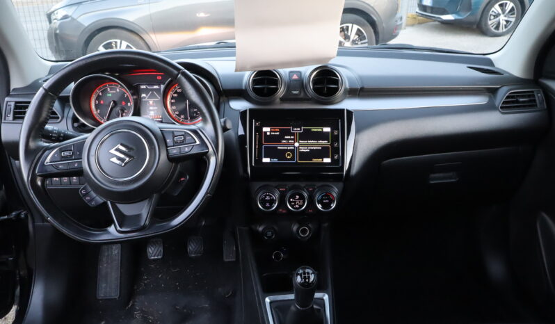 
								SUZUKI SWIFT 1.2cc HYBRID 83CV TOP full									