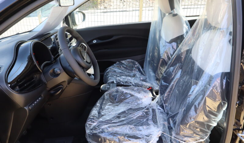 
								FIAT NUOVA 500 1.0cc 65cv Hybrid ICON full									