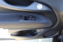
										FIAT NUOVA 500 1.0cc 65cv Hybrid ICON full									