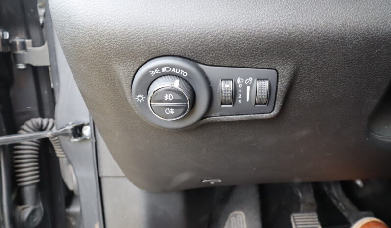 
								JEEP Compass 1.6cc Diesel 130cv Mt Fwd Limited full									