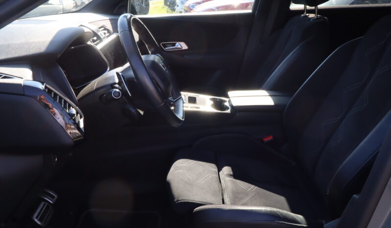 
								DS DS7 1.5cc BlueHDi 130cv Auto. PERFORMANCE LINE + full									