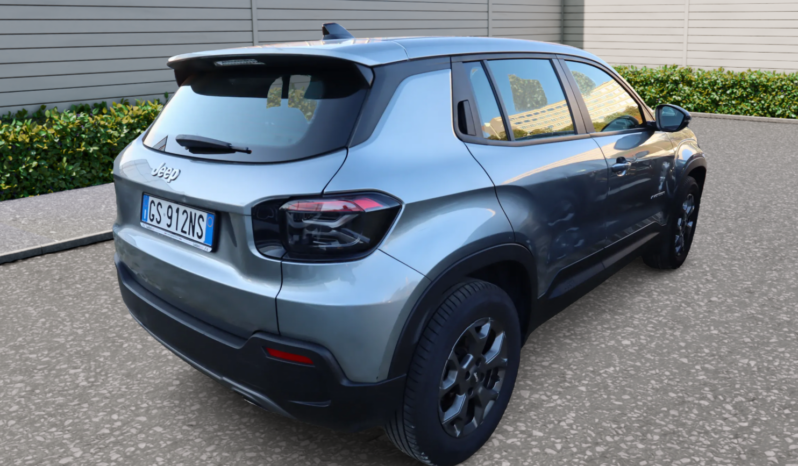 
								JEEP AVENGER 1.2cc 100cc Longitude full									