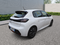 
										PEUGEOT 208 1.2cc PureTech 75cv S&S Active full									