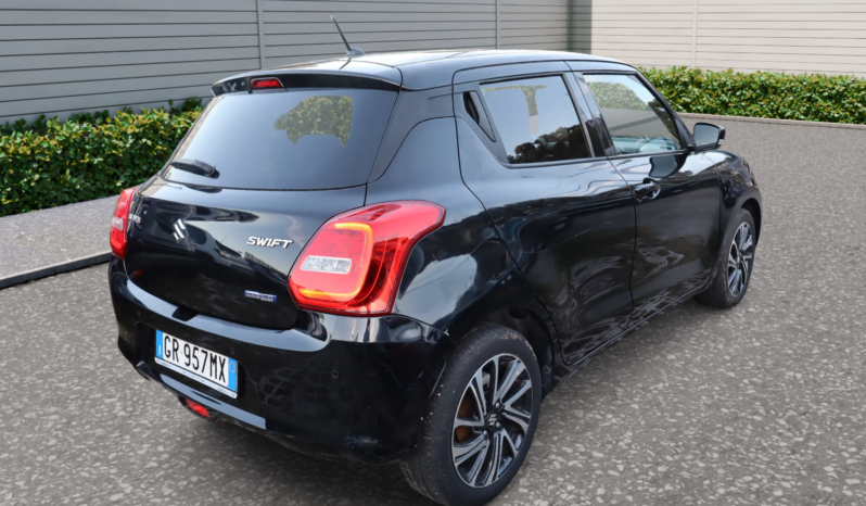 
								SUZUKI SWIFT 1.2cc HYBRID 83CV TOP full									