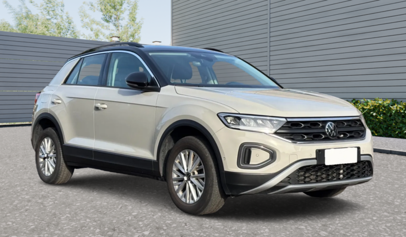 
								Volkswagen T-Roc 1.0cc TSI 110cv Life full									